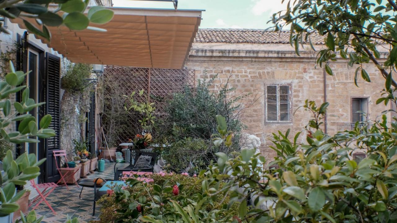 Donna Guia Suite Palermo Dış mekan fotoğraf