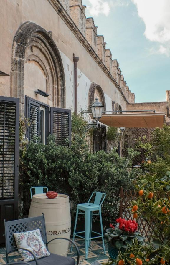 Donna Guia Suite Palermo Dış mekan fotoğraf