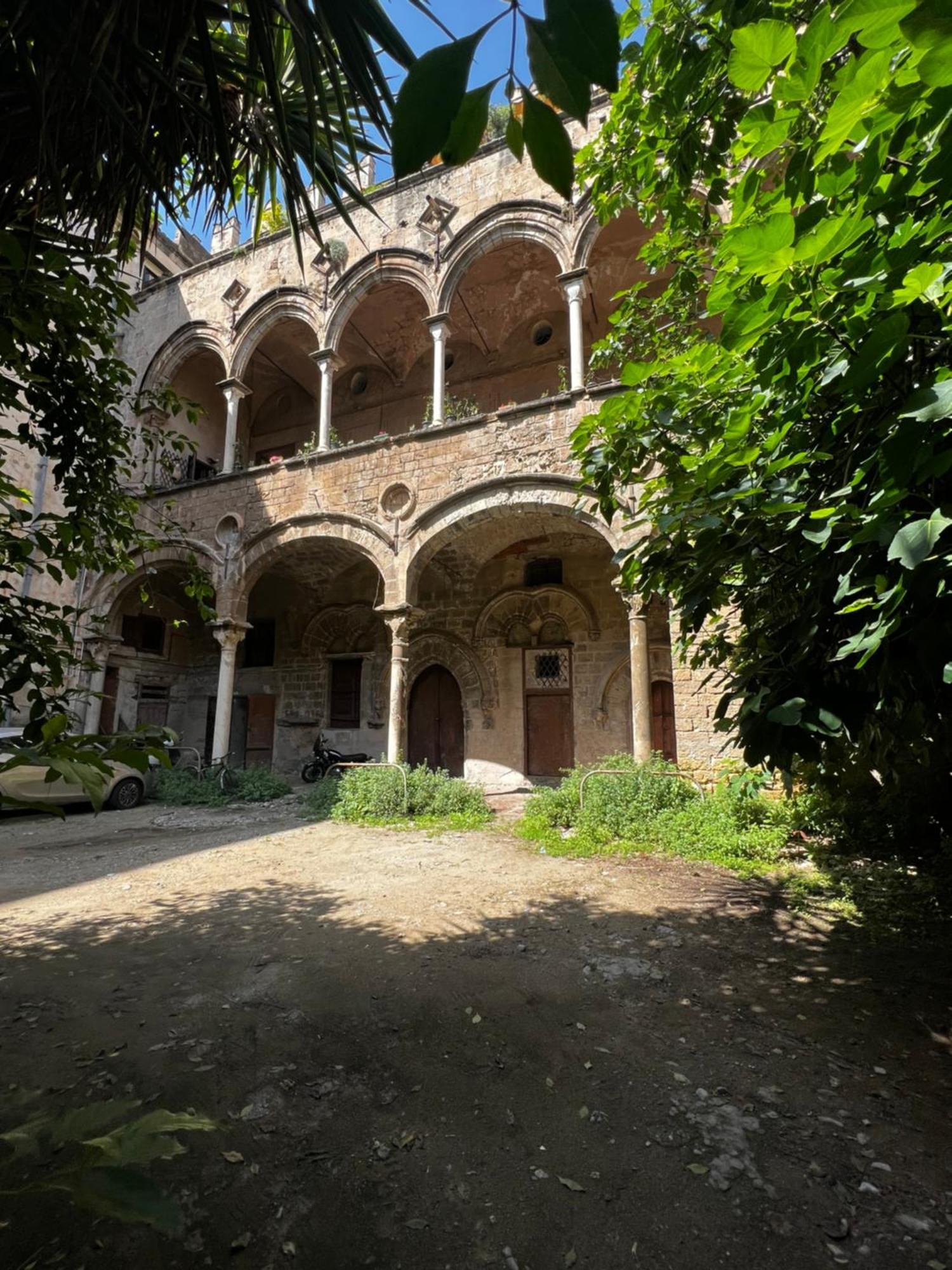 Donna Guia Suite Palermo Dış mekan fotoğraf