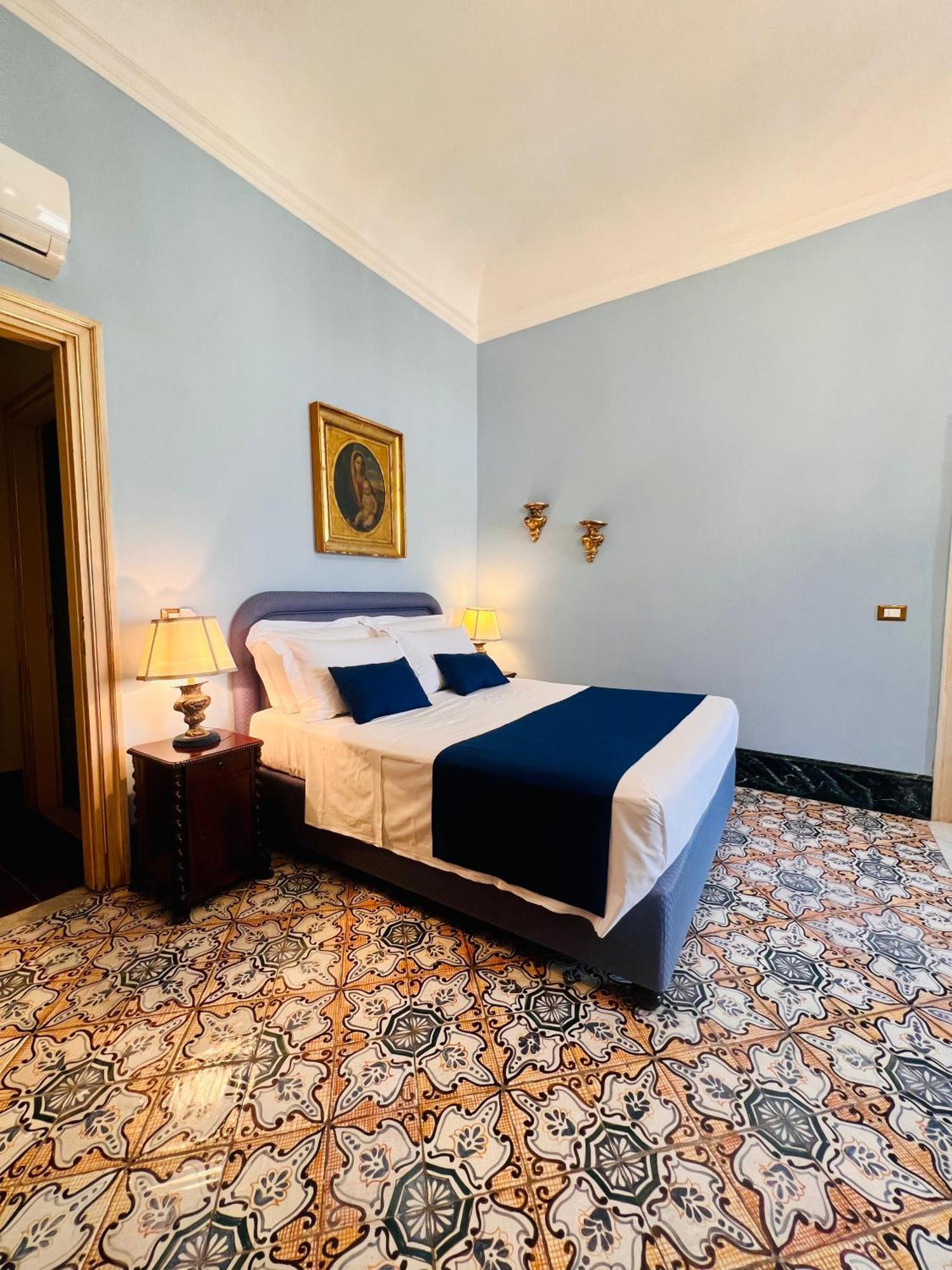 Donna Guia Suite Palermo Dış mekan fotoğraf